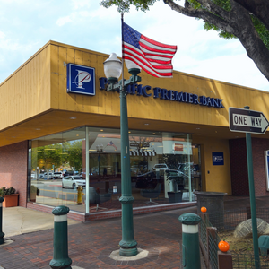 201 E State St Redlands Sale